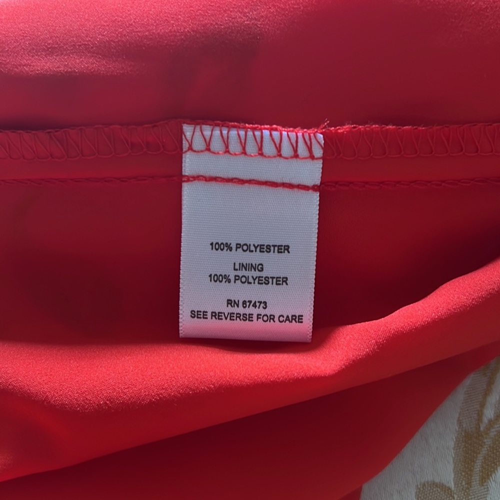 Taylor - Picture 9 of 11